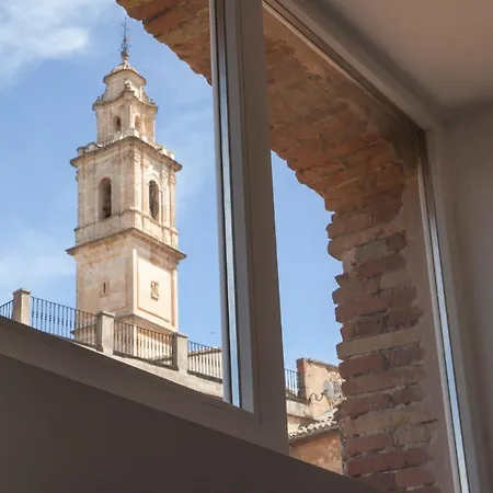 Bocairenthomes, En Pleno Centro De Bocairent, Con Pequena Piscina Y Parking Privado
