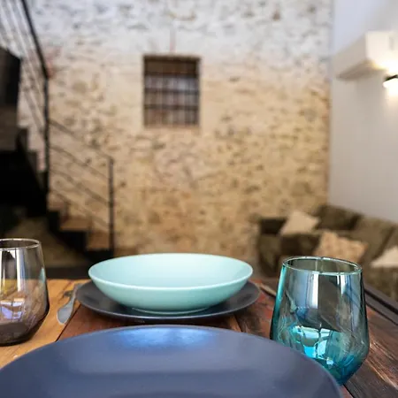 Apartment Bocairenthomes, En Pleno Centro De Bocairent, Con Pequena Piscina Y Parking Privado