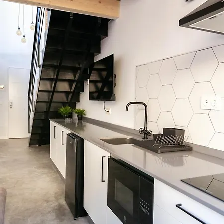 Apartment Bocairenthomes, En Pleno Centro De Bocairent, Con Pequena Piscina Y Parking Privado Bocairent