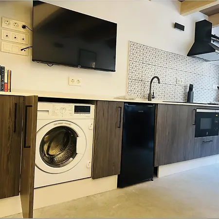 Apartment Bocairenthomes, En Pleno Centro De Bocairent, Con Pequena Piscina Y Parking Privado Bocairent